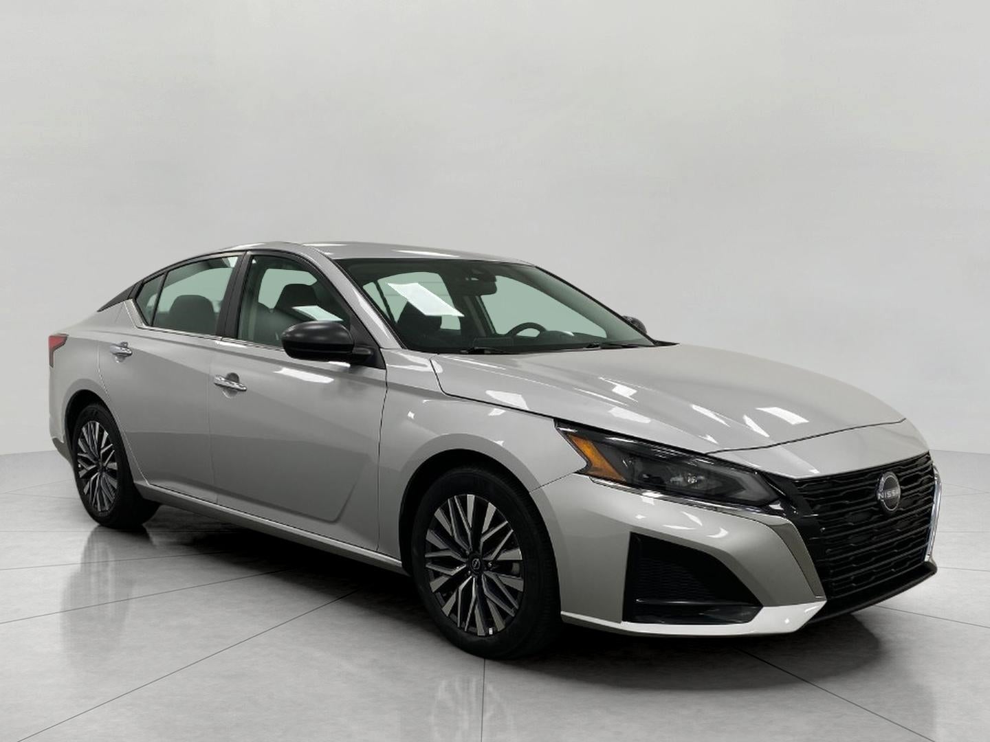 2025 Nissan Altima SV in Brilliant Silver Metallic — front three-quarter view