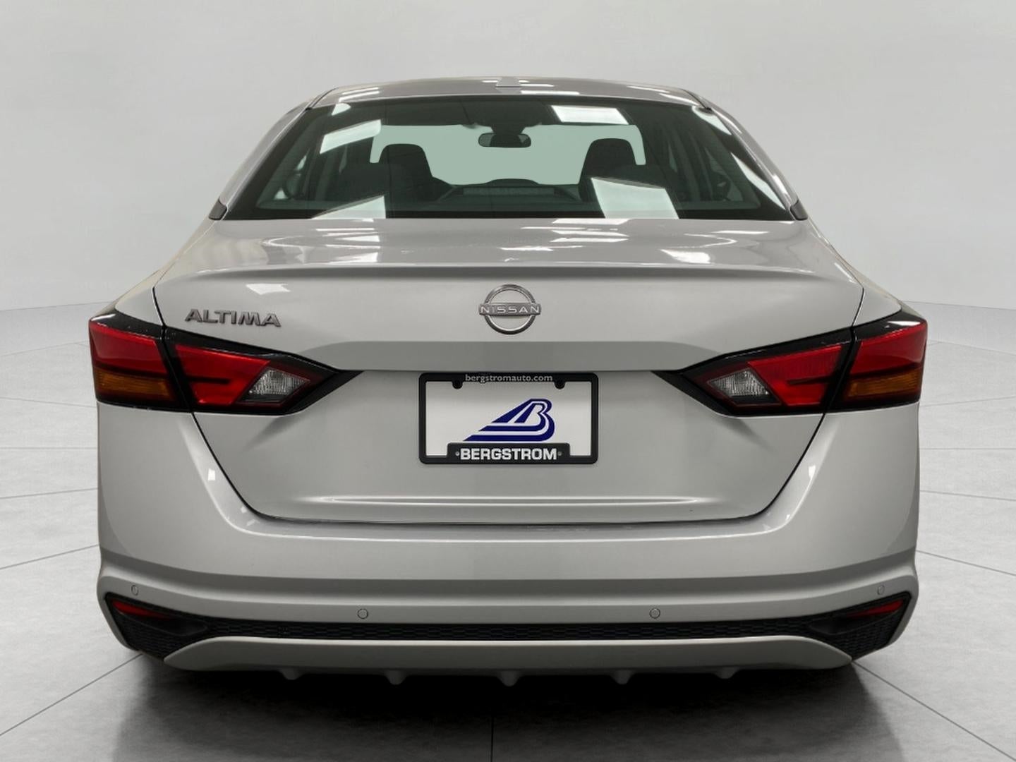 2025 Nissan Altima — interior view