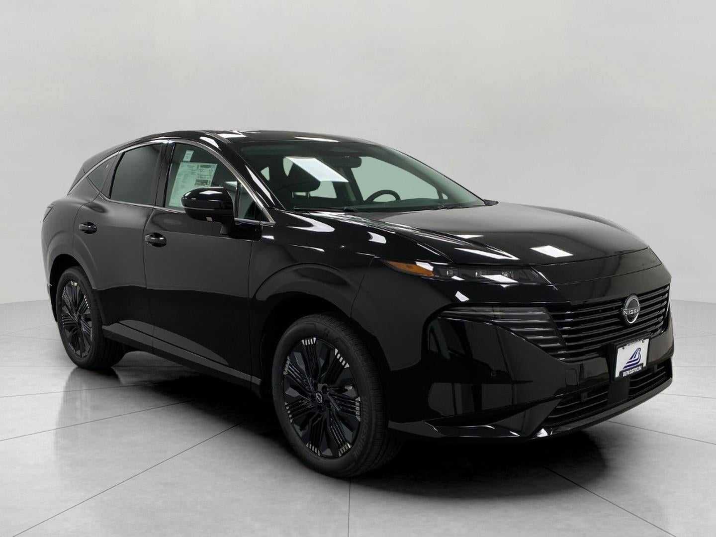 2026 Nissan Murano Platinum in Super Black — front three-quarter view
