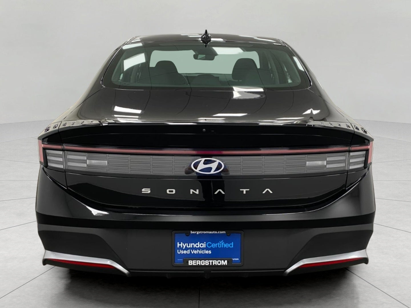 2025 Hyundai Sonata — interior view