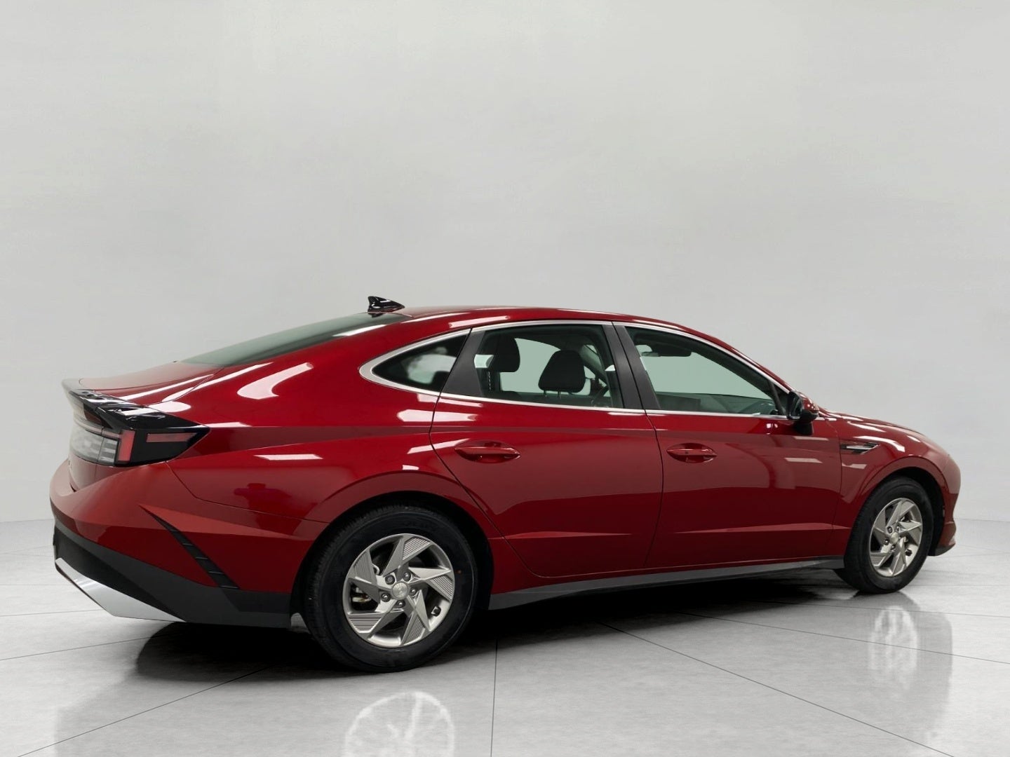2025 Hyundai Sonata — side profile view